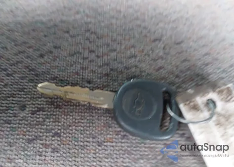 2002 Chevrolet Astro Ls z USA, uszkodzony, nr VIN 1GNEL19X52B143916